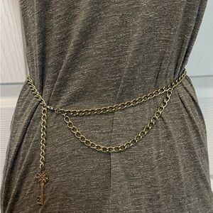 Vintage Elegant Gold Chain Belt with Key Charm